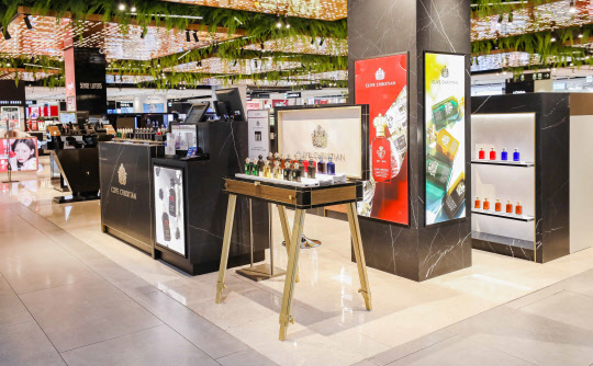 서울 삼성동 현대백화점면세점 무역센터점 9층에 들어선 니치향수 전문관 '하우스 오브 퍼퓸' 전경. 현대백화점면세점 제공